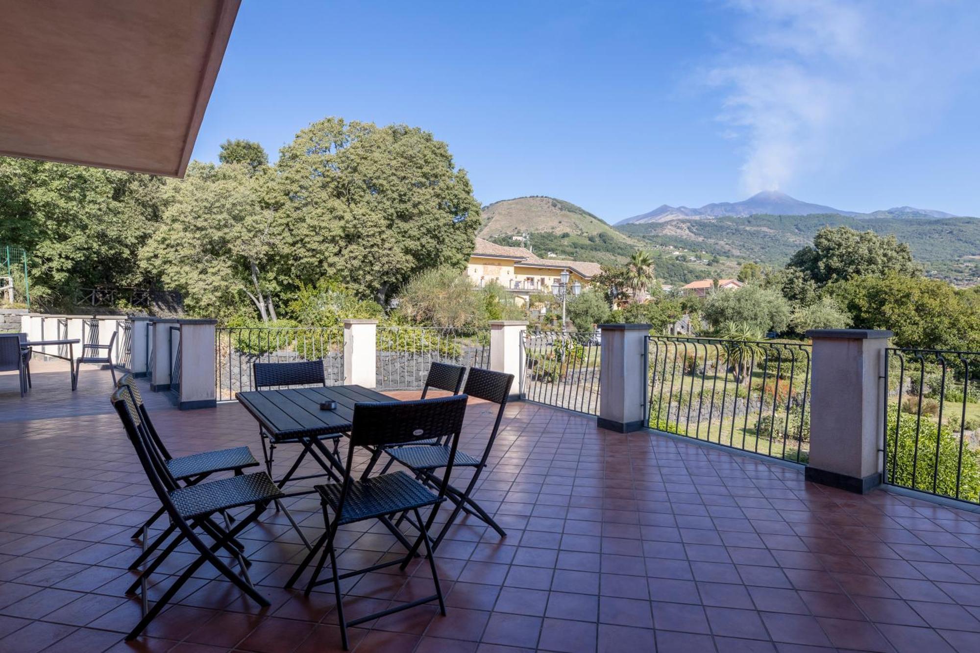 Villa Vulcano, Tra L'Etna E Il Mare ซัฟเฟรานา เอตเนอา ภายนอก รูปภาพ